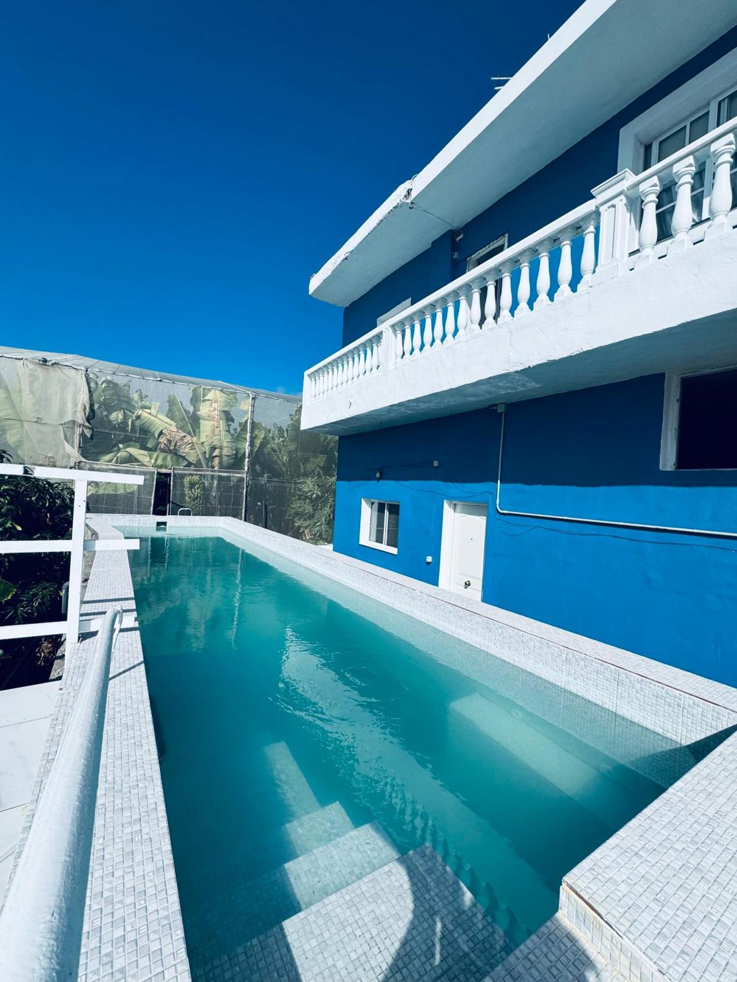 Apartment Avenida 52 A *